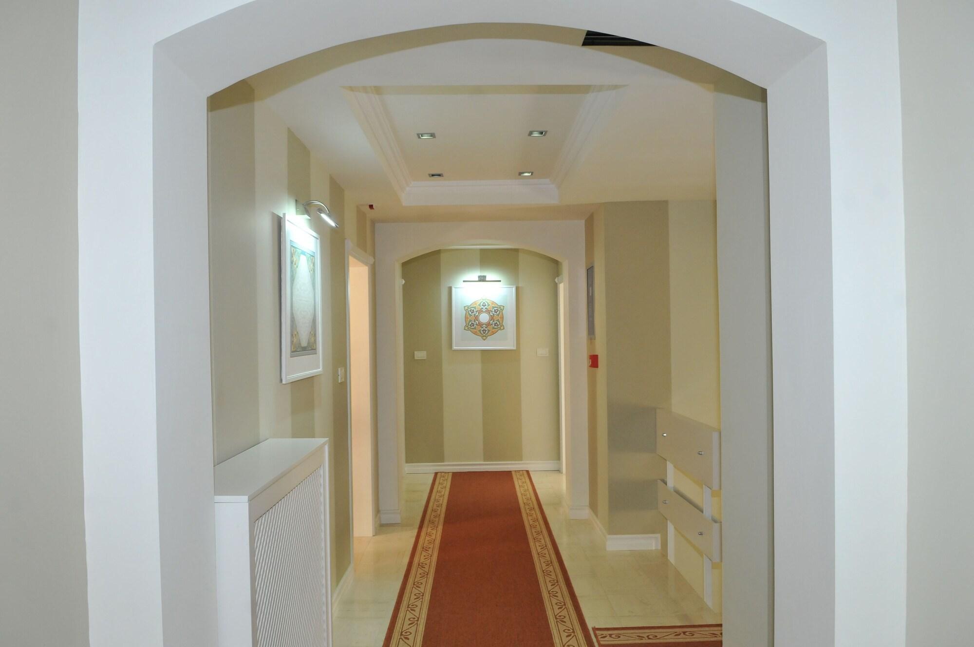 Hotel Sokrat Tirana Exterior photo