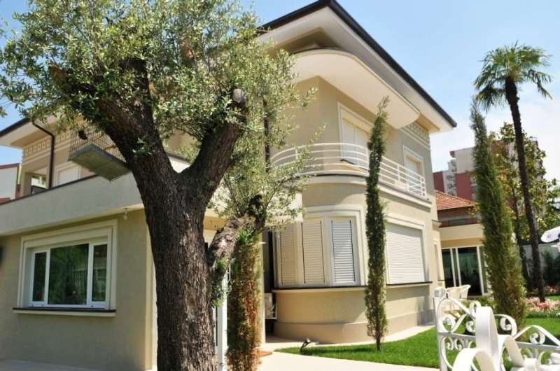 Hotel Sokrat Tirana Exterior photo