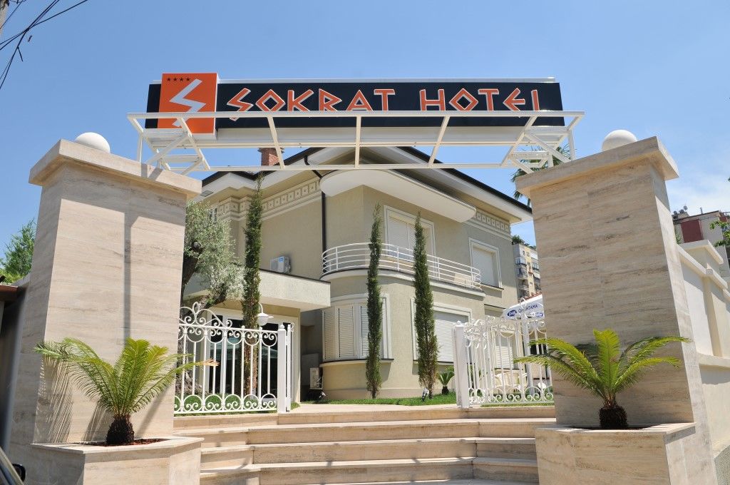Hotel Sokrat Tirana Exterior photo