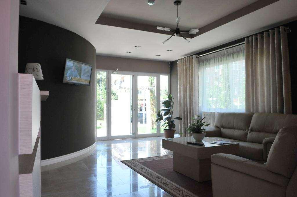 Hotel Sokrat Tirana Restaurant photo